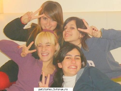 POZE - caterina piua si 2 fete - CAMILA SALAZAR