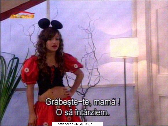 POZE - anton in costumul de minnie mouse - BRENDA ASNICAR