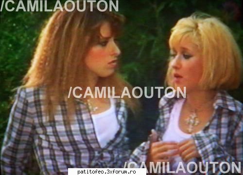 POZE - e o blonda cam uratzik si se lasa manipulata de - CAMILA SALAZAR